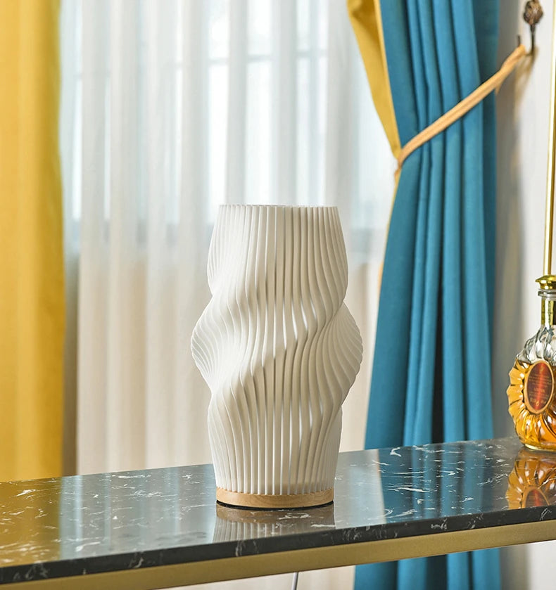 French cream style 3D desk lamp ins internet red pleated bedroom bedside lamp study coffee shop card seat atmosphere lamp