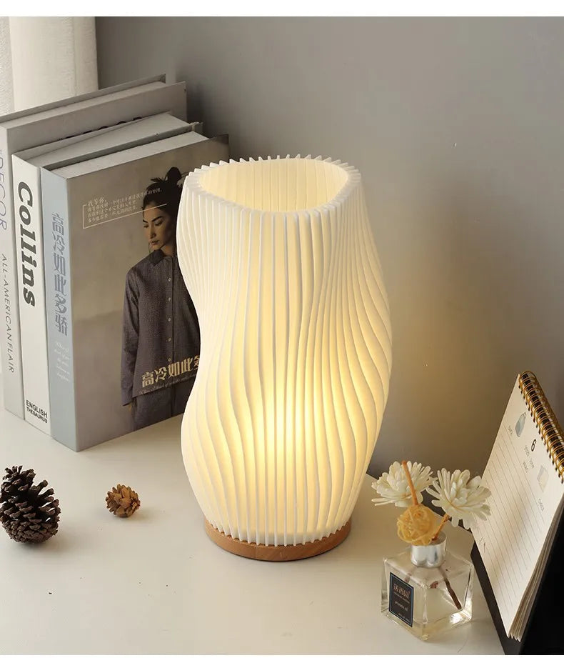 French cream style 3D desk lamp ins internet red pleated bedroom bedside lamp study coffee shop card seat atmosphere lamp