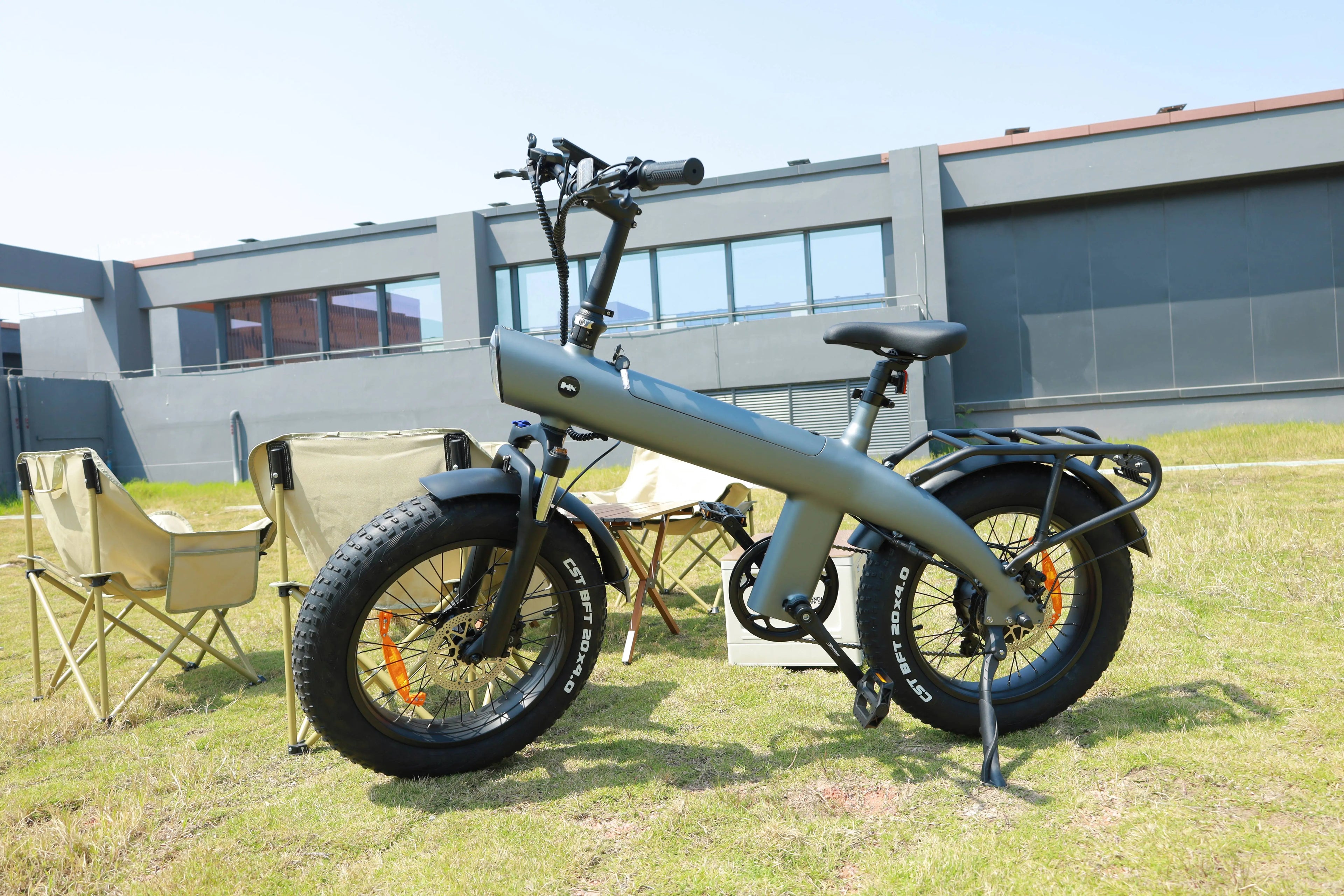 HUANCI Q3 Mountain electric bike 2000W 57KM/H electric dirt bike 48V 20AH Electric bicycle Ebike 20Inch fat tire Off-Road e bike
