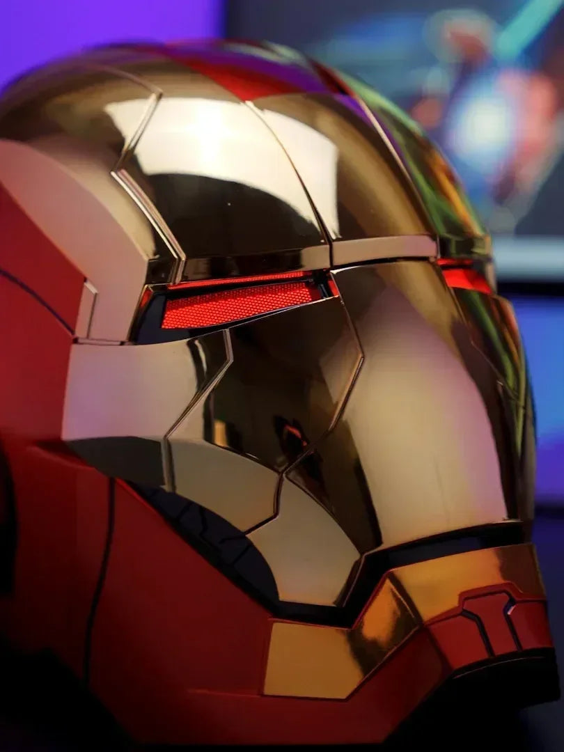 2025 New Marvel Iron Man Helmet Black Gold Black Silver Electric Helmet Voice Controlled Voice Machine Face Mask Toy Birthday Gi