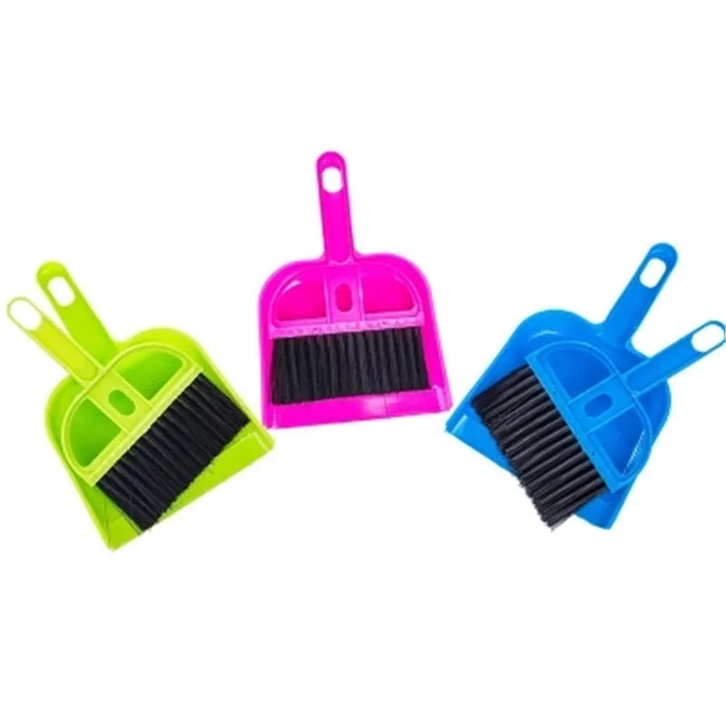 1 pcs Creative thicken plastic desk cleaning set mini desktop keyboard cleaning brush brush with a small broom dustpan