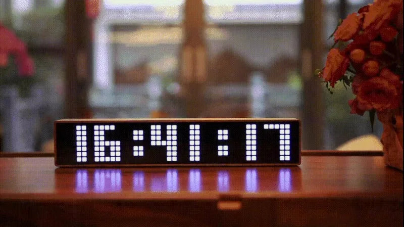 LED Desk Clocks Solid Wood Table Clocks Creative Digital Electronic Clock Modern WiFi Desktop Clock for Living Room Furniture