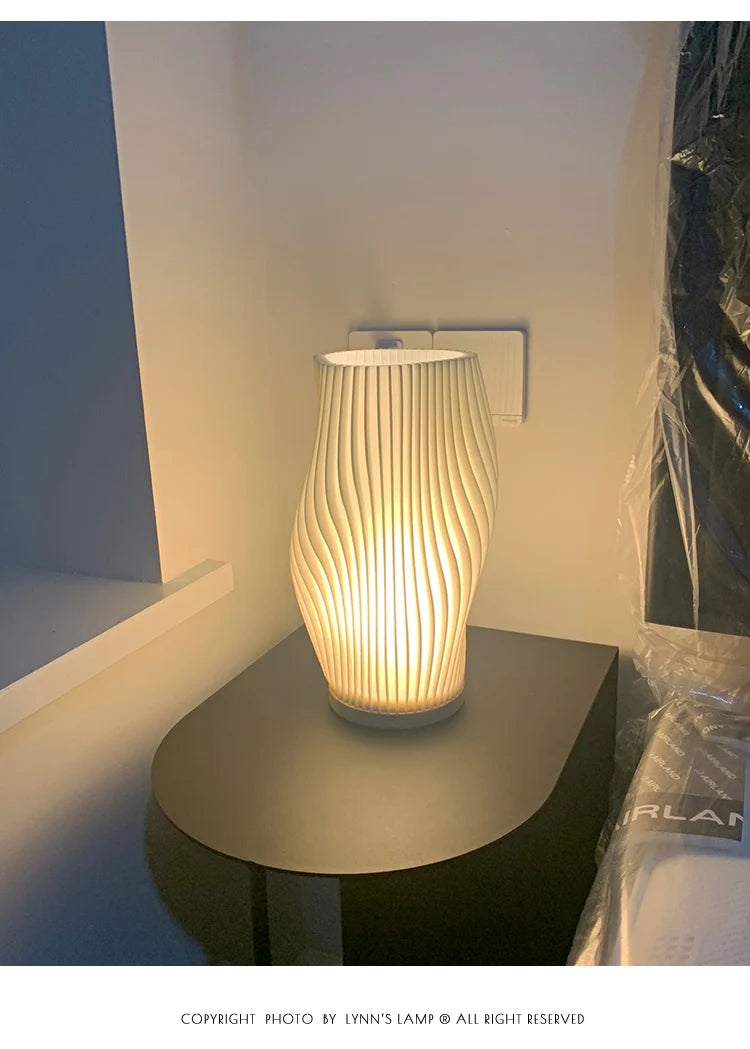 French cream style 3D desk lamp ins internet red pleated bedroom bedside lamp study coffee shop card seat atmosphere lamp