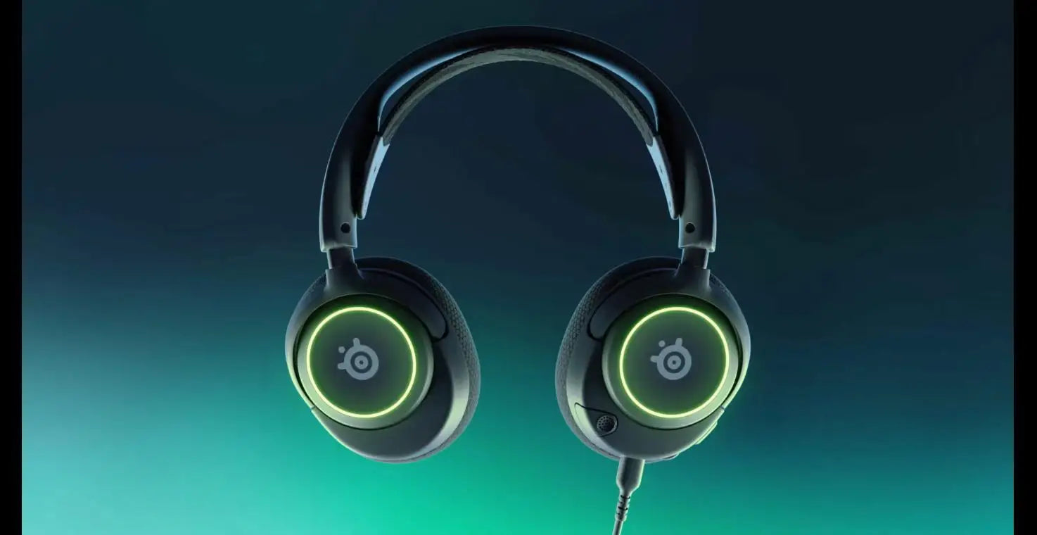 SteelSeries Arctis Nova 3 RGB Wired Gaming Headset the Lightweight Headphone with ClearCast Gen 2 Mic 360 Spatial Surround Sound