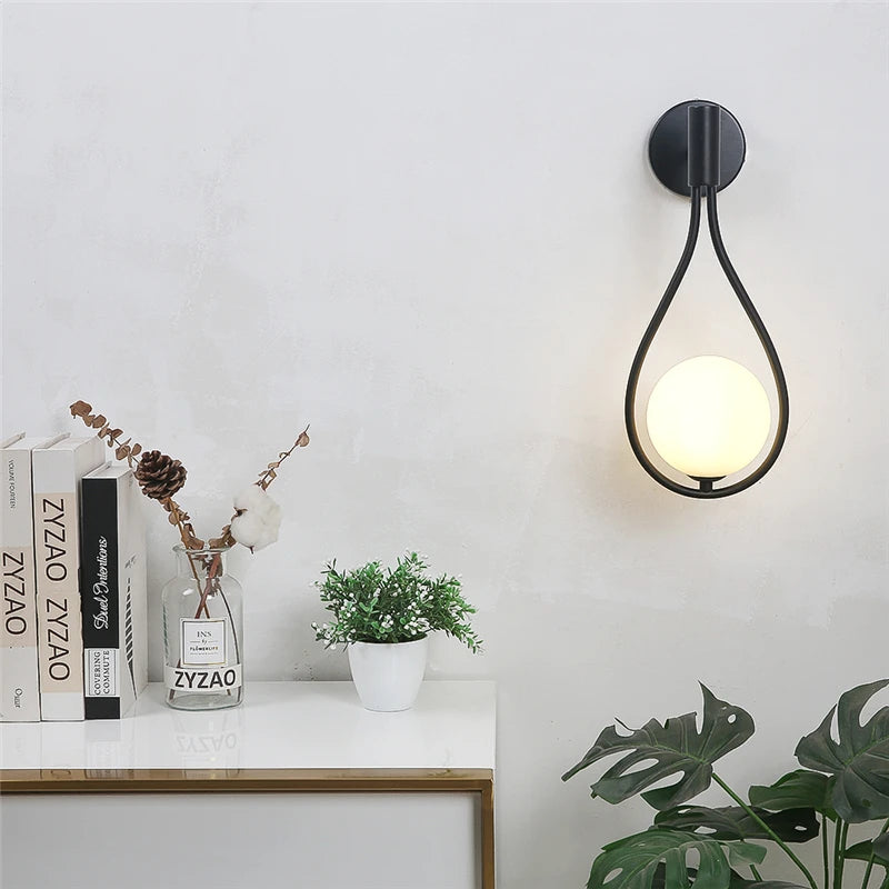 Modern Glass Ball Wall Light Luxury Gold Sconce Living Room Bedroom Bedside Aisle Staircase Nordic Wall Mount Indoor Decor Lamp