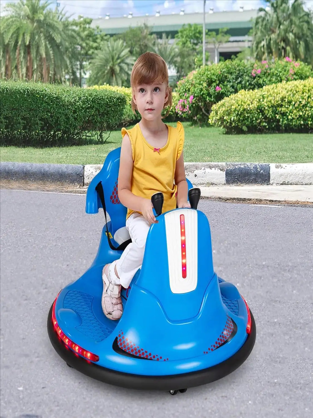 6 V Ride On Children's Car Scooter 360 Degree Rotation & Forward and Reverse Function, Bumper Car, Blue